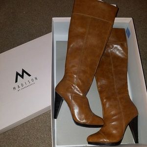 Women's Brown Boots